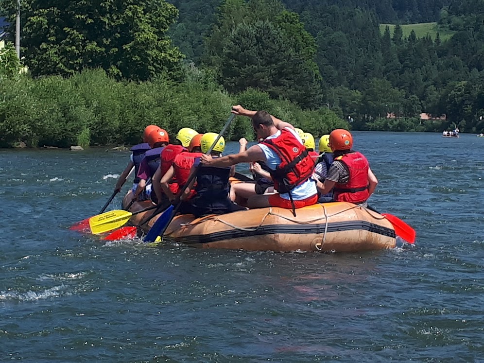SKKT Liceum - Wakacyjny spływ pontonowy Dunajcem